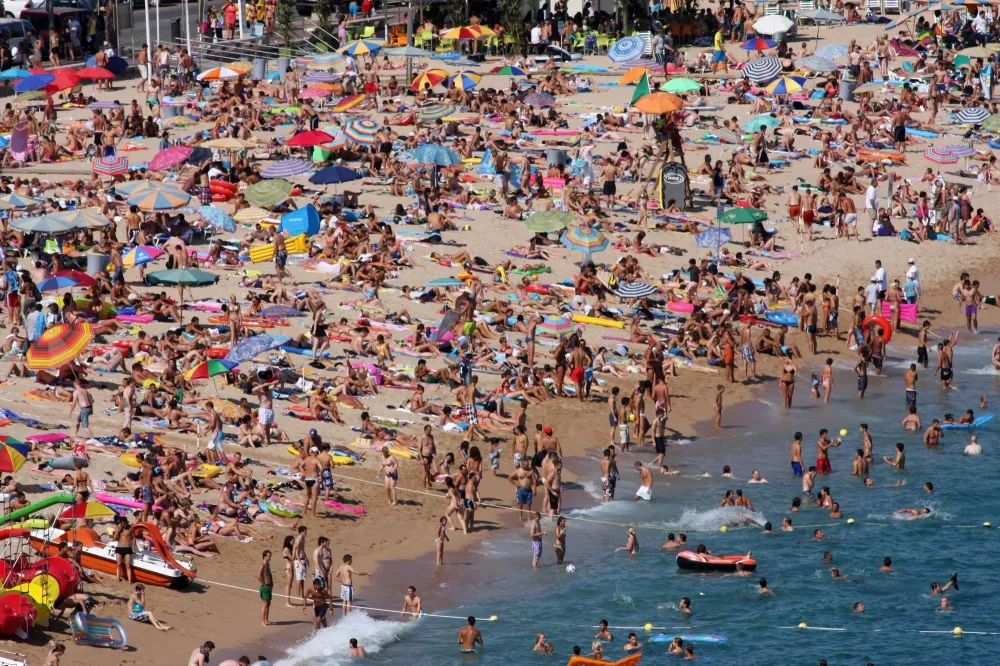 Aerial view of extremely crowded beach